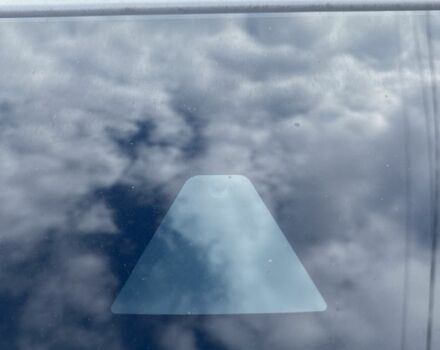 Белый Ниссан Kix, объемом двигателя 1.6 л и пробегом 74 тыс. км за 15400 $, фото 10 на Automoto.ua