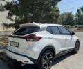 Белый Ниссан Kix, объемом двигателя 1.6 л и пробегом 53 тыс. км за 16500 $, фото 2 на Automoto.ua