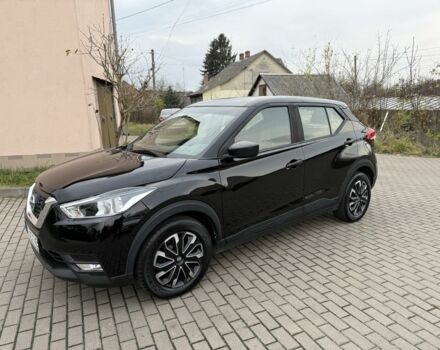 Черный Ниссан Kix, объемом двигателя 1.6 л и пробегом 93 тыс. км за 13500 $, фото 5 на Automoto.ua
