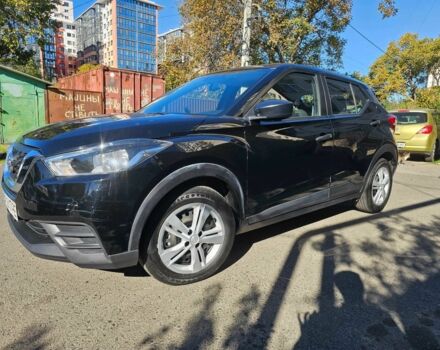 Черный Ниссан Kix, объемом двигателя 1.6 л и пробегом 22 тыс. км за 12000 $, фото 1 на Automoto.ua