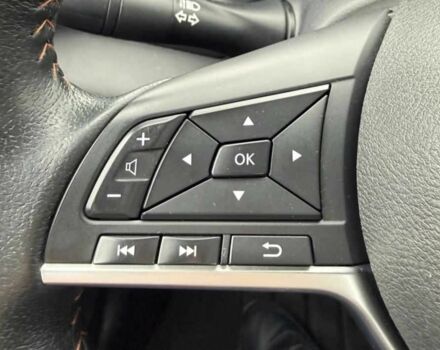 Чорний Ніссан Kix, об'ємом двигуна 1.6 л та пробігом 108 тис. км за 16999 $, фото 9 на Automoto.ua