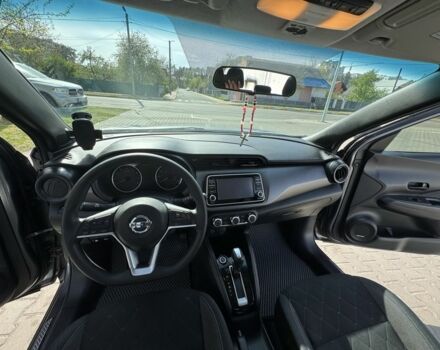 Сірий Ніссан Kix, об'ємом двигуна 1.6 л та пробігом 72 тис. км за 14300 $, фото 9 на Automoto.ua