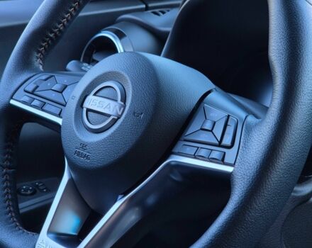 Сірий Ніссан Kix, об'ємом двигуна 1.6 л та пробігом 49 тис. км за 19499 $, фото 16 на Automoto.ua