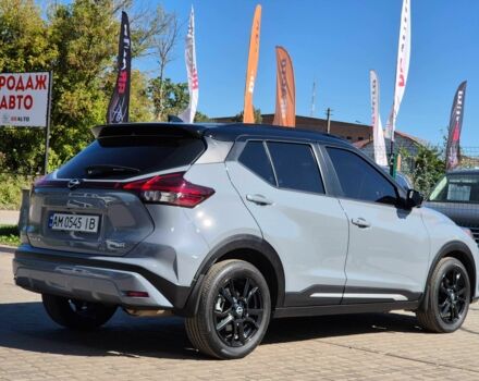 Сірий Ніссан Kix, об'ємом двигуна 1.6 л та пробігом 49 тис. км за 19499 $, фото 4 на Automoto.ua