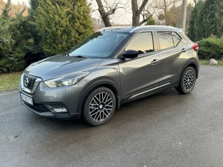 Серый Ниссан Kix, объемом двигателя 1.6 л и пробегом 38 тыс. км за 13500 $, фото 1 на Automoto.ua