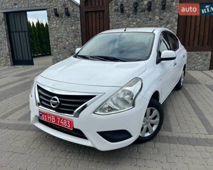 Белый Ниссан Latio, объемом двигателя 1.2 л и пробегом 68 тыс. км за 7500 $, фото 8 на Automoto.ua