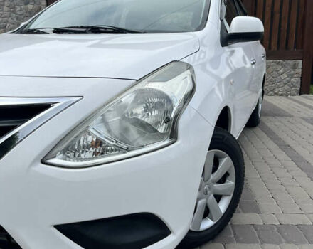 Белый Ниссан Latio, объемом двигателя 1.2 л и пробегом 68 тыс. км за 7500 $, фото 9 на Automoto.ua