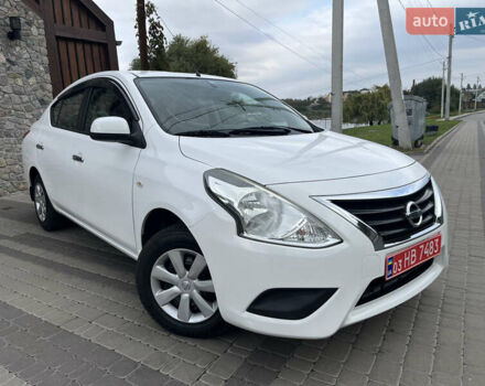 Белый Ниссан Latio, объемом двигателя 1.2 л и пробегом 68 тыс. км за 7500 $, фото 56 на Automoto.ua