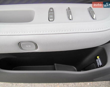 Серый Ниссан N7, объемом двигателя 0 л и пробегом 2 тыс. км за 36800 $, фото 117 на Automoto.ua