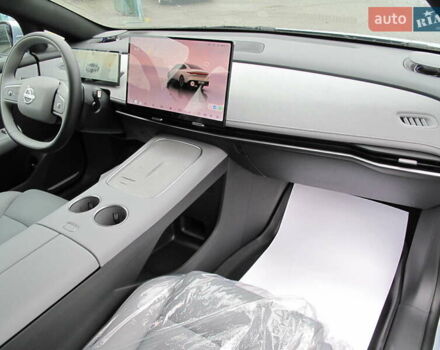 Серый Ниссан N7, объемом двигателя 0 л и пробегом 2 тыс. км за 36800 $, фото 32 на Automoto.ua