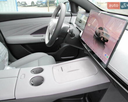 Серый Ниссан N7, объемом двигателя 0 л и пробегом 2 тыс. км за 36800 $, фото 28 на Automoto.ua