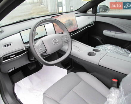 Серый Ниссан N7, объемом двигателя 0 л и пробегом 2 тыс. км за 36800 $, фото 123 на Automoto.ua