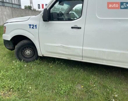 Белый Ниссан NV1500, объемом двигателя 4 л и пробегом 109 тыс. км за 8500 $, фото 3 на Automoto.ua