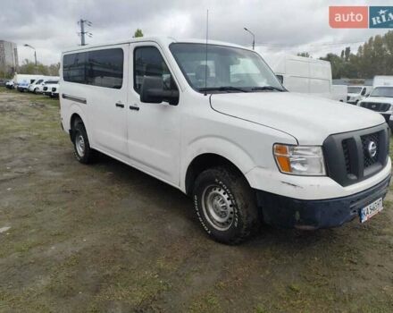 Белый Ниссан NV1500, объемом двигателя 4 л и пробегом 128 тыс. км за 27000 $, фото 6 на Automoto.ua