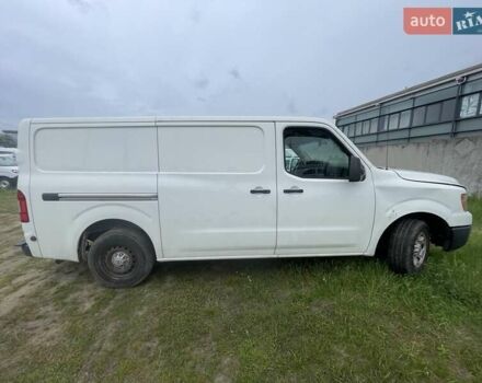 Белый Ниссан NV1500, объемом двигателя 4 л и пробегом 109 тыс. км за 8500 $, фото 7 на Automoto.ua