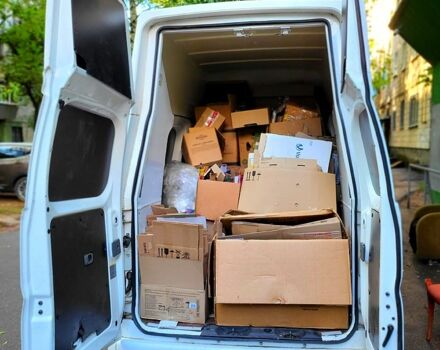 Белый Ниссан NV200, объемом двигателя 80 л и пробегом 23 тыс. км за 15900 $, фото 11 на Automoto.ua