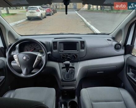 Білий Ніссан NV200, об'ємом двигуна 2 л та пробігом 125 тис. км за 12200 $, фото 14 на Automoto.ua