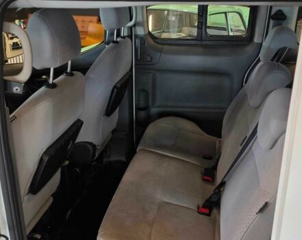 Белый Ниссан NV200, объемом двигателя 0 л и пробегом 70 тыс. км за 8100 $, фото 8 на Automoto.ua