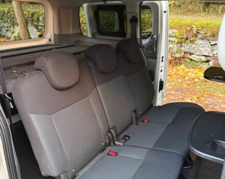 Белый Ниссан NV200, объемом двигателя 0 л и пробегом 38 тыс. км за 14655 $, фото 8 на Automoto.ua