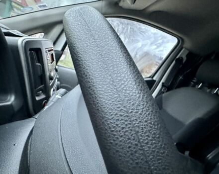 Белый Ниссан NV200, объемом двигателя 0 л и пробегом 40 тыс. км за 12700 $, фото 5 на Automoto.ua