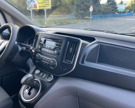 Белый Ниссан NV200, объемом двигателя 0 л и пробегом 93 тыс. км за 13000 $, фото 5 на Automoto.ua