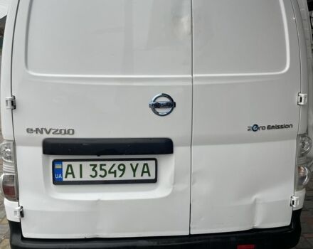 Белый Ниссан NV200, объемом двигателя 0 л и пробегом 41 тыс. км за 14900 $, фото 5 на Automoto.ua