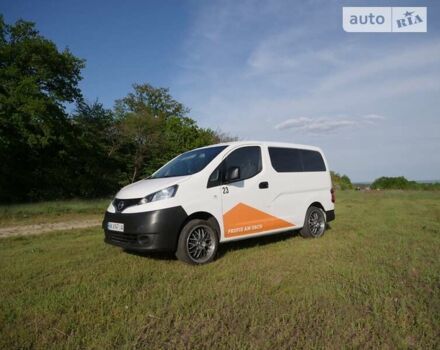 Білий Ніссан NV200, об'ємом двигуна 1.5 л та пробігом 133 тис. км за 8800 $, фото 4 на Automoto.ua