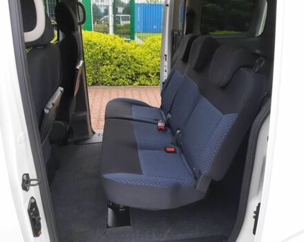 Белый Ниссан NV200, объемом двигателя 1.5 л и пробегом 171 тыс. км за 7800 $, фото 14 на Automoto.ua