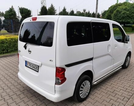 Белый Ниссан NV200, объемом двигателя 1.5 л и пробегом 171 тыс. км за 7800 $, фото 6 на Automoto.ua