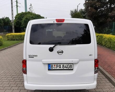 Белый Ниссан NV200, объемом двигателя 1.5 л и пробегом 171 тыс. км за 7800 $, фото 7 на Automoto.ua