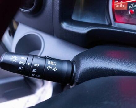 Білий Ніссан NV200, об'ємом двигуна 1.46 л та пробігом 245 тис. км за 6000 $, фото 22 на Automoto.ua