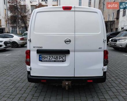 Білий Ніссан NV200, об'ємом двигуна 1.46 л та пробігом 245 тис. км за 6000 $, фото 3 на Automoto.ua
