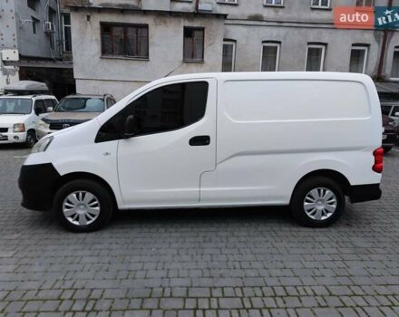 Білий Ніссан NV200, об'ємом двигуна 1.46 л та пробігом 245 тис. км за 6000 $, фото 1 на Automoto.ua