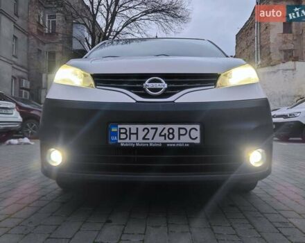Білий Ніссан NV200, об'ємом двигуна 1.46 л та пробігом 245 тис. км за 6000 $, фото 13 на Automoto.ua