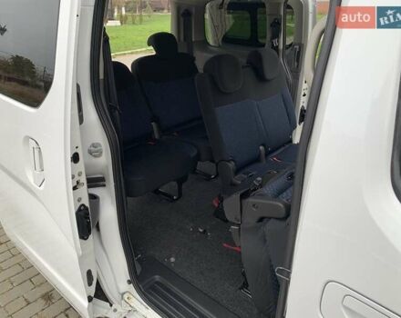 Білий Ніссан NV200, об'ємом двигуна 1.5 л та пробігом 190 тис. км за 12800 $, фото 18 на Automoto.ua