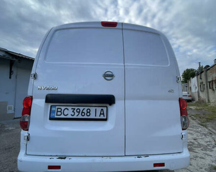 Белый Ниссан NV200, объемом двигателя 1.5 л и пробегом 126 тыс. км за 8500 $, фото 9 на Automoto.ua