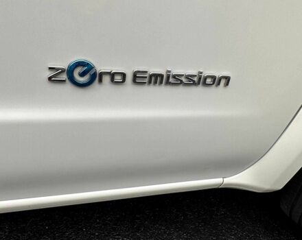 Белый Ниссан NV200, объемом двигателя 0 л и пробегом 132 тыс. км за 13500 $, фото 6 на Automoto.ua