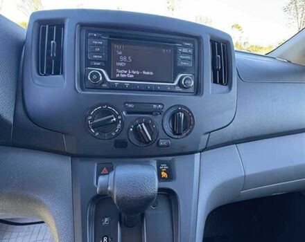 Білий Ніссан NV200, об'ємом двигуна 2 л та пробігом 31 тис. км за 1200 $, фото 6 на Automoto.ua