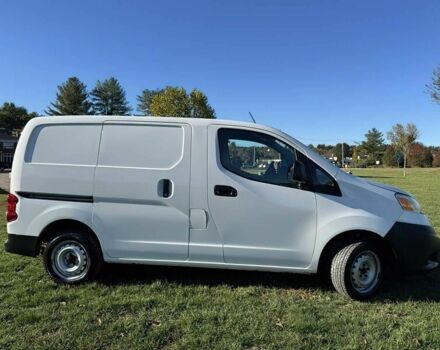 Білий Ніссан NV200, об'ємом двигуна 2 л та пробігом 31 тис. км за 1200 $, фото 4 на Automoto.ua