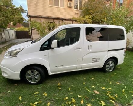 Білий Ніссан NV200, об'ємом двигуна 0 л та пробігом 47 тис. км за 17500 $, фото 1 на Automoto.ua