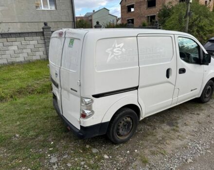 Белый Ниссан NV200, объемом двигателя 0 л и пробегом 204 тыс. км за 5900 $, фото 11 на Automoto.ua