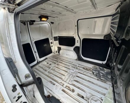 Белый Ниссан NV200, объемом двигателя 0 л и пробегом 204 тыс. км за 5900 $, фото 12 на Automoto.ua