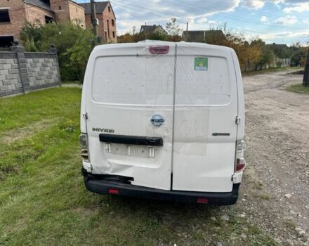 Белый Ниссан NV200, объемом двигателя 0 л и пробегом 204 тыс. км за 5900 $, фото 9 на Automoto.ua