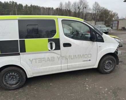 Білий Ніссан NV200, об'ємом двигуна 0 л та пробігом 122 тис. км за 8950 $, фото 6 на Automoto.ua