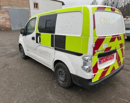 Білий Ніссан NV200, об'ємом двигуна 0 л та пробігом 122 тис. км за 8950 $, фото 7 на Automoto.ua