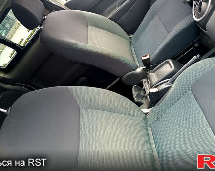 Белый Ниссан NV200, объемом двигателя 0 л и пробегом 146 тыс. км за 10500 $, фото 9 на Automoto.ua