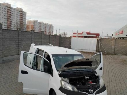 Білий Ніссан NV200, об'ємом двигуна 1.5 л та пробігом 290 тис. км за 5300 $, фото 1 на Automoto.ua