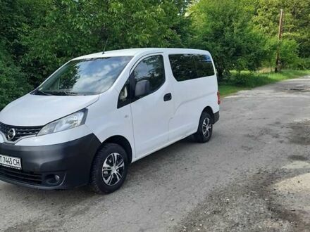 Білий Ніссан NV200, об'ємом двигуна 1.5 л та пробігом 210 тис. км за 9400 $, фото 1 на Automoto.ua