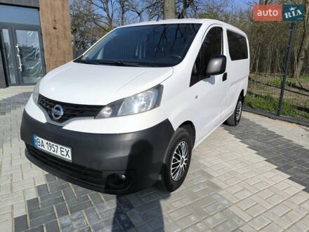 Ніссан NV200 2016 у Гайвороне на Automoto.ua Білий Ніссан NV200, об'ємом двигуна 1.46 л та пробігом 199 тис. км за 9800 $, фото 1 на Automoto.ua