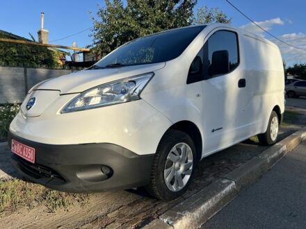 Білий Ніссан NV200, об'ємом двигуна 0 л та пробігом 93 тис. км за 13000 $, фото 1 на Automoto.ua